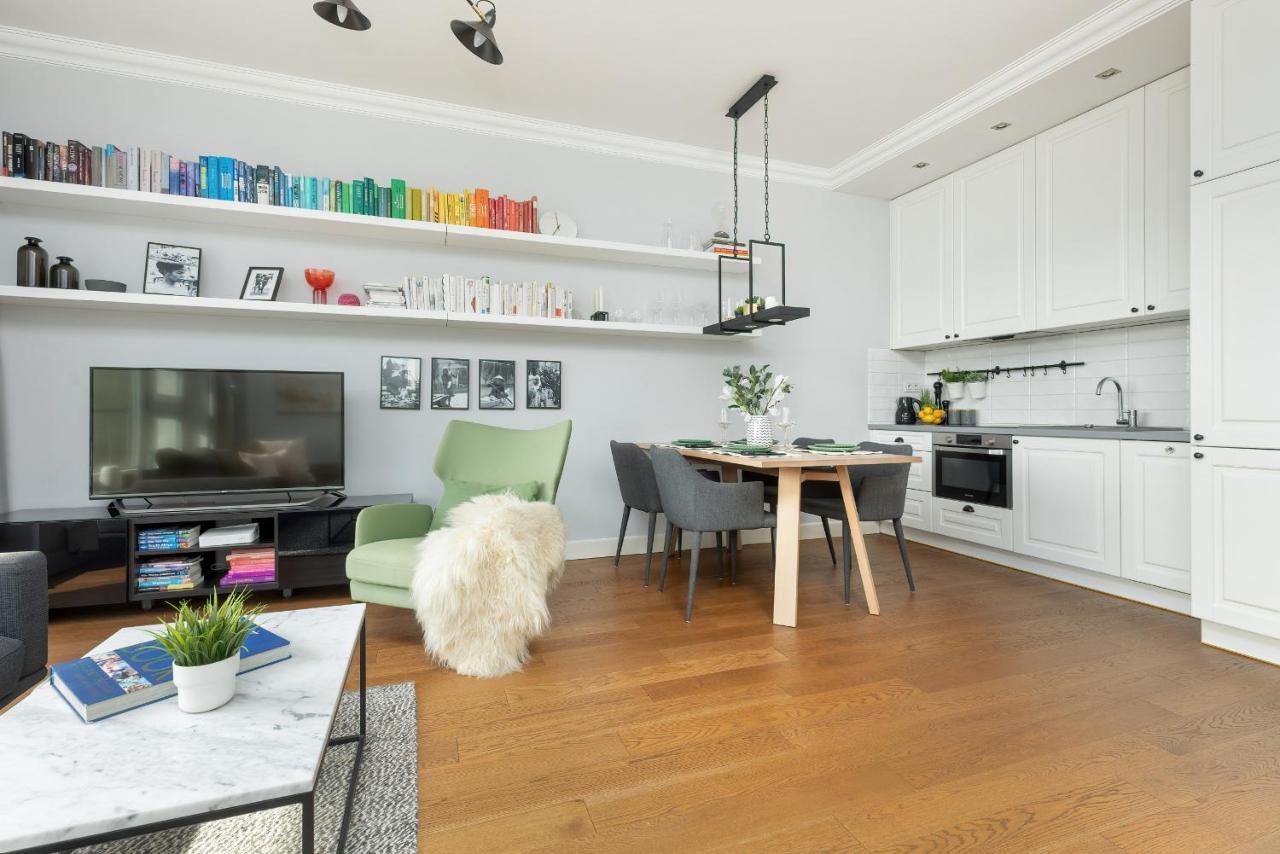 Cozy Apartment Gieysztora Wilanow By Noclegi Renters Varsóvia Exterior foto