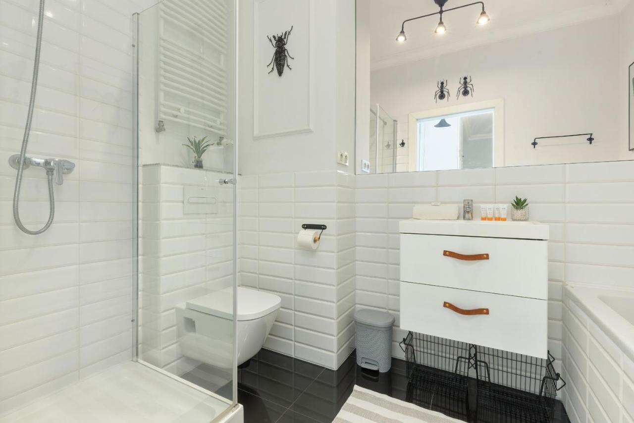Cozy Apartment Gieysztora Wilanow By Noclegi Renters Varsóvia Exterior foto