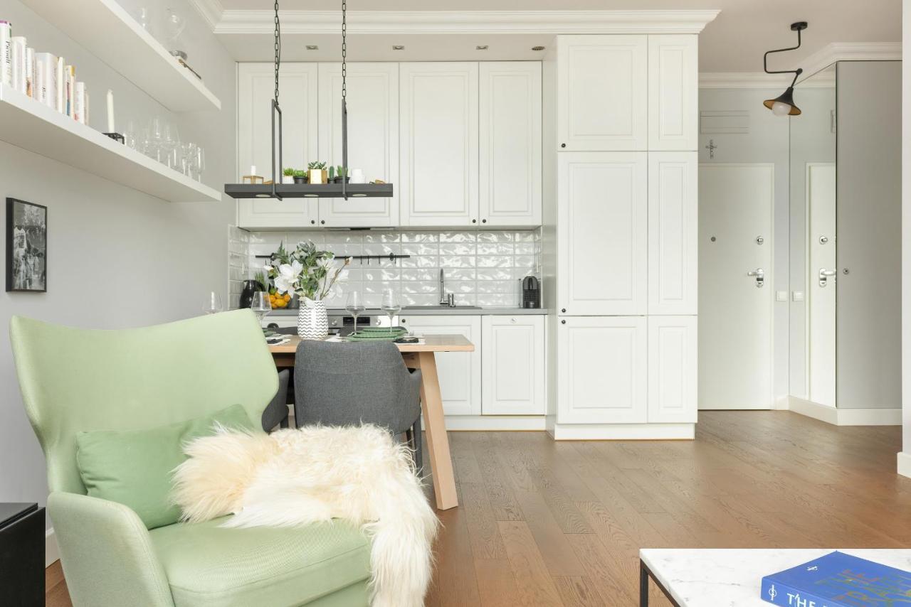 Cozy Apartment Gieysztora Wilanow By Noclegi Renters Varsóvia Exterior foto